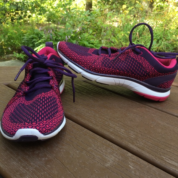 vionic sierra women's active